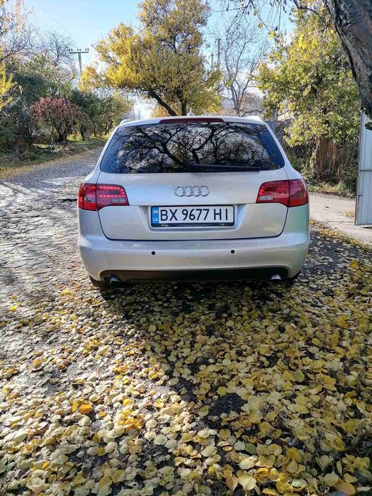Продам автомобіль Audi A6