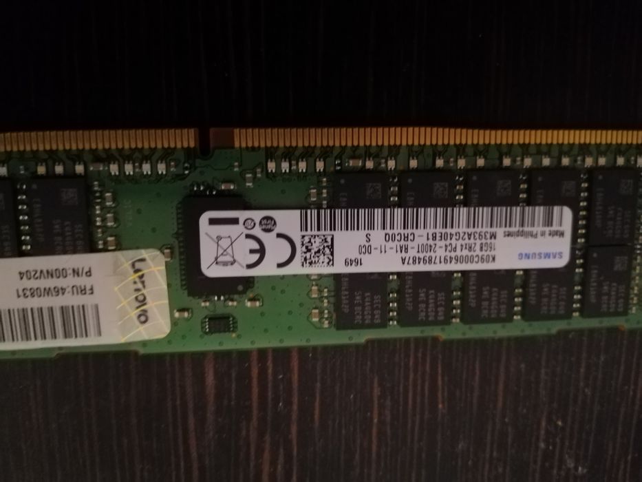 Оперативная Память Samsung DDR4 16GB 2400 ECC REG