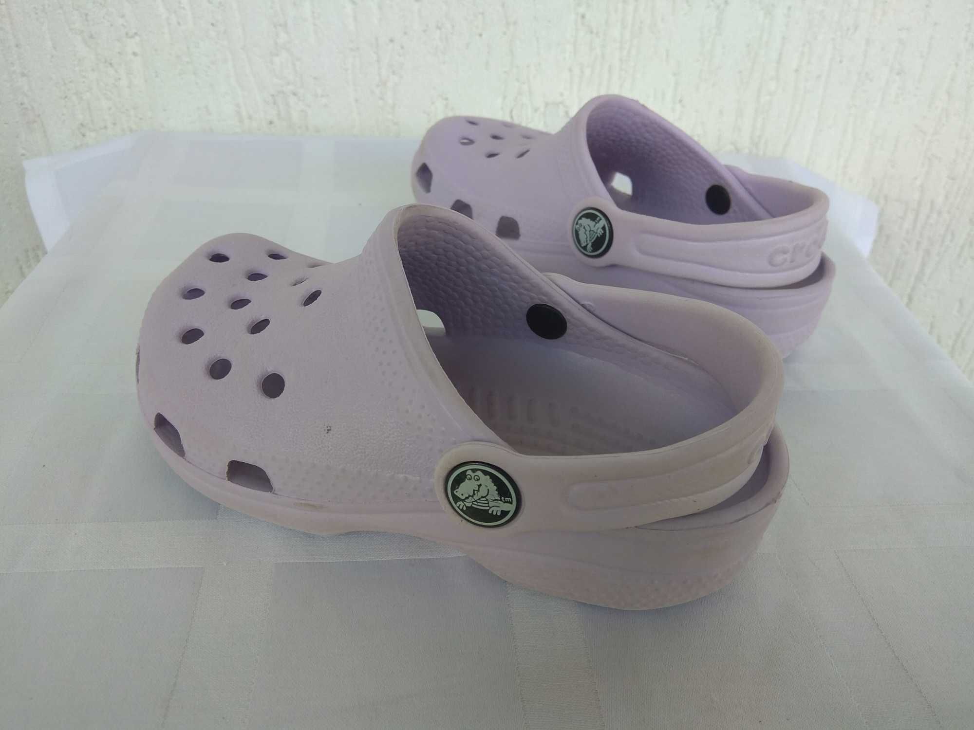 Босоножки, шлепки crocs р.25