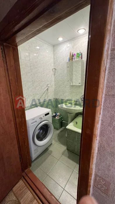 Продам будинок з якісним ремонтом, Комунарський район