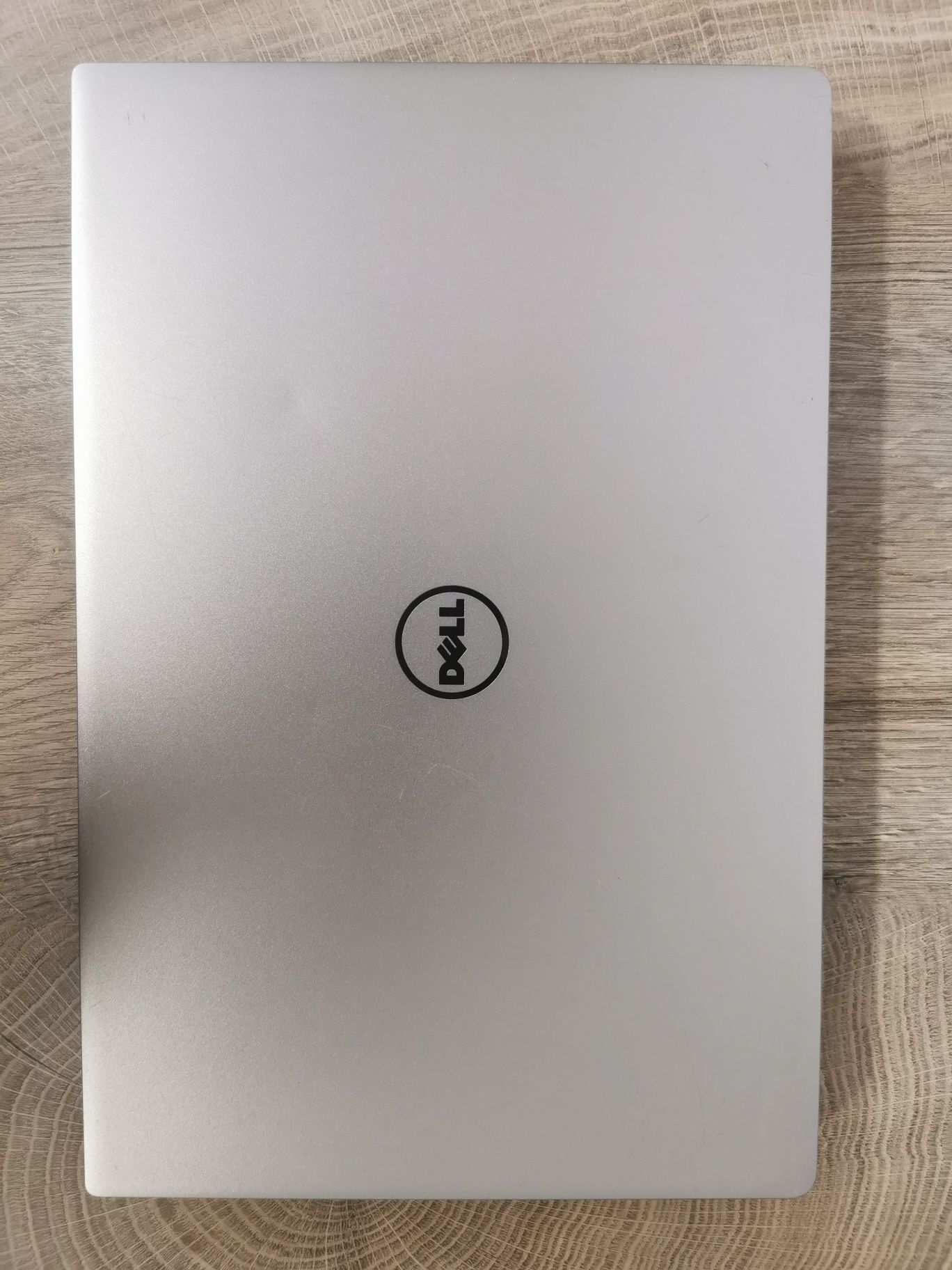 Dell XPS 9350, Core i5 - 6200u, ram 8gb, ssd 256gb