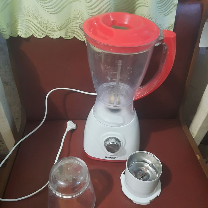 Блендер измельчитель