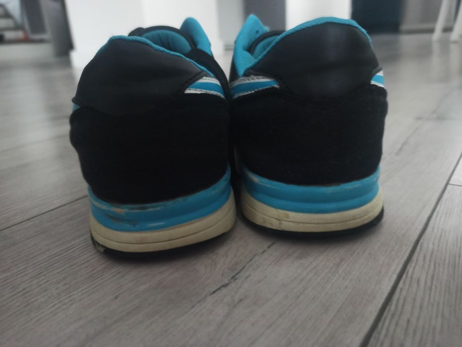 Buty sportowe chłopiec rozm. 40