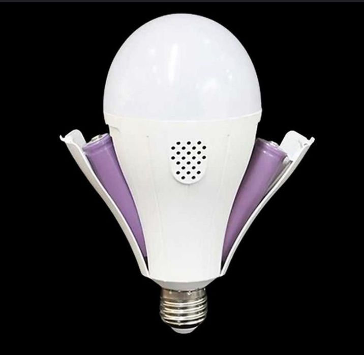 Лампа с аккумуляторами 18650 и цоколем е27 кемпинговая с крючком