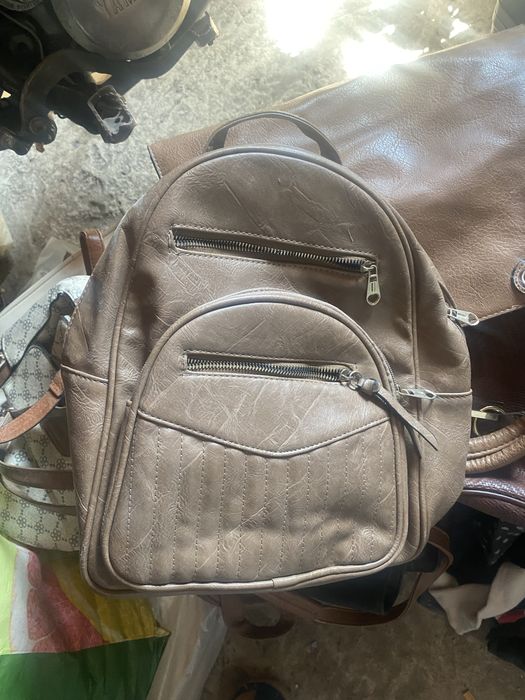 Vendo malas de senhora