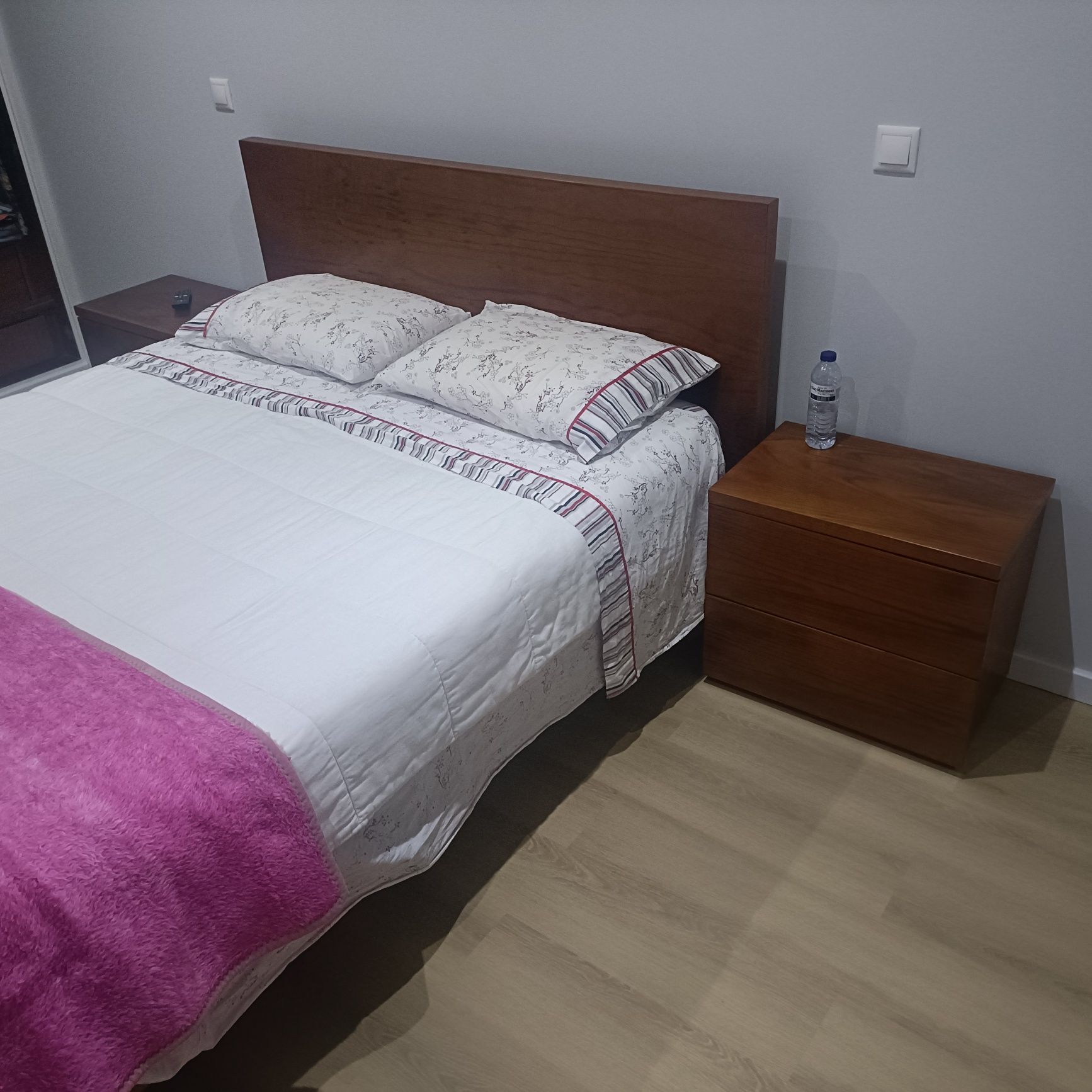 Mobília de Quarto Casal
