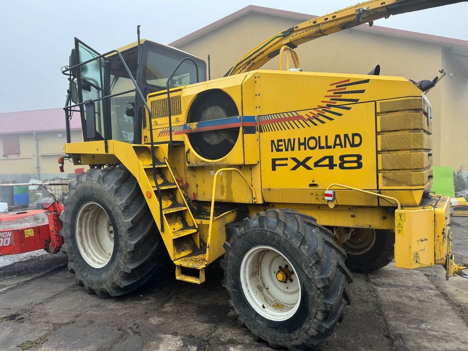 Kombajn Sieczkarnia New Holland FX 48
