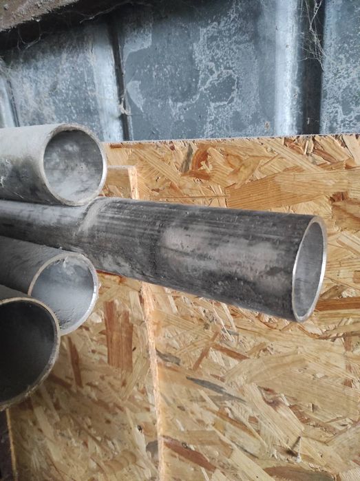 Продам трубу безшовну нержавіючу. Ціна договірна