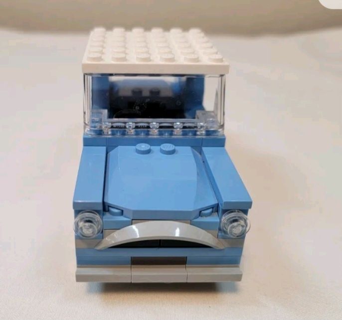 Lego Carro  Flying Ford Anglia - Harry Potter