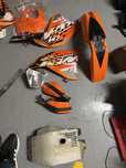 Plasticos  farol ktm  protecao carter