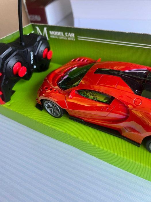 Carro telecomandado NOVO