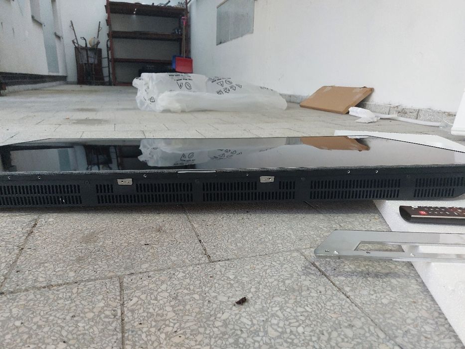 TV METZ-2.5 LETNI oled 55cali.