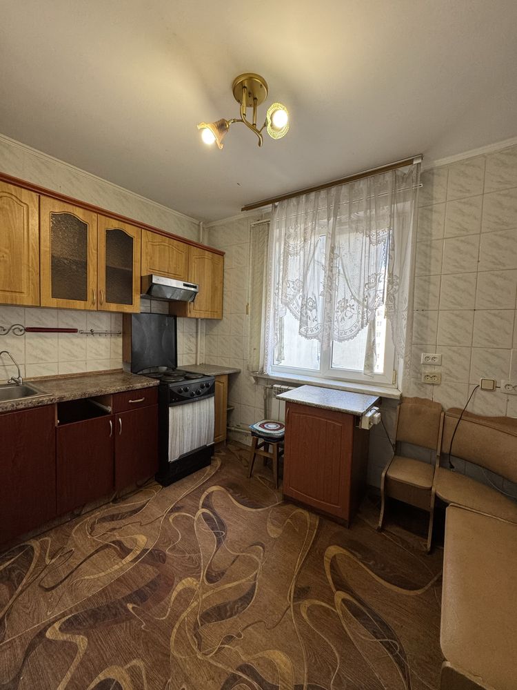 Продаю 2к квартиру п-т Центральний ц3