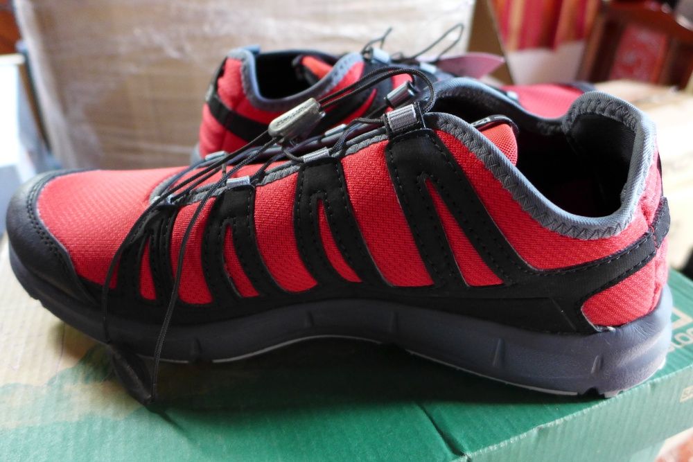 Buty sportowe/ turystyczne Salomon Kowloon rozm. 43 1/3