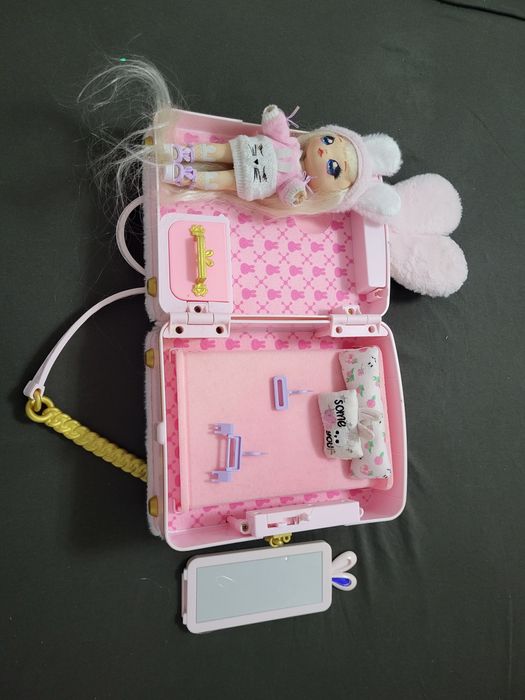 Laleczka LOL Surprise z plecakiem