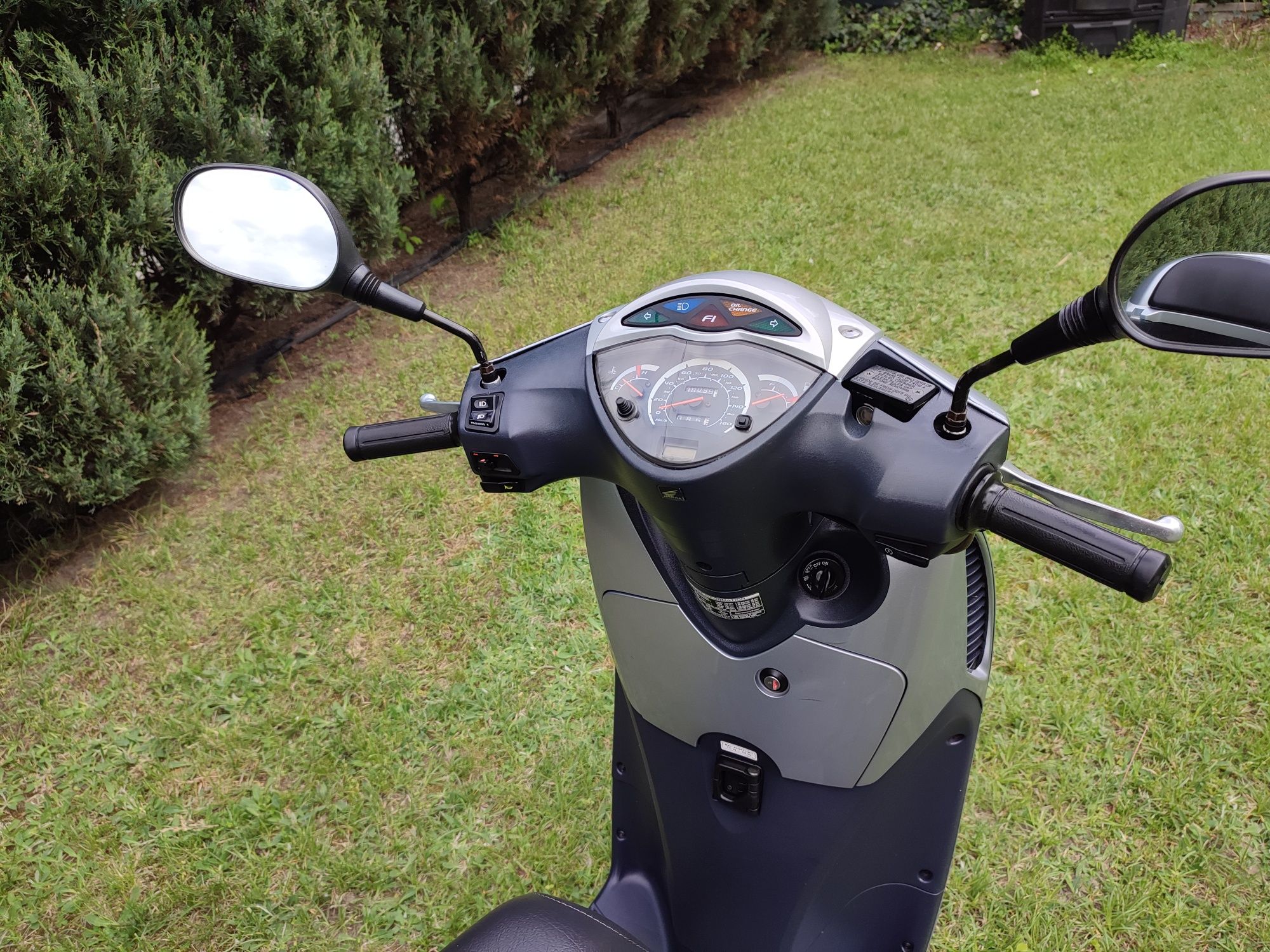 Honda SH 125 SHi wtrysk duże koła kufer Pantheon Burgman PCX