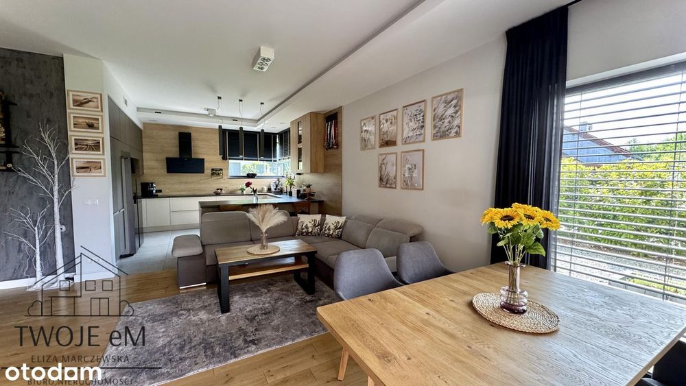 Energooszczędny inteligentny dom-piękny ogród-las