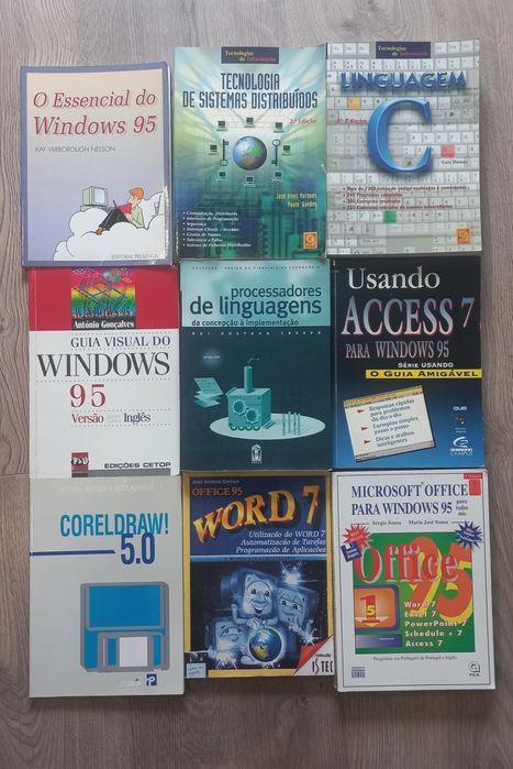Lote de livros de tecnologia