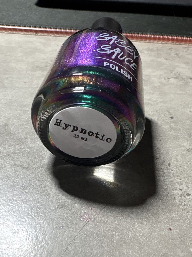 Sassy Sauce lakier do paznokci multichrom Hypnotic