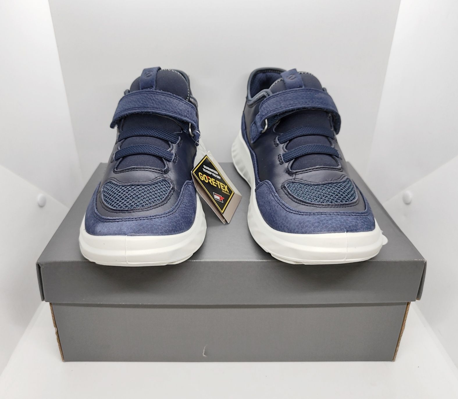 кожаные EU38 24,5см кроссовки Ecco Sp.1 Gore Tex оригинал