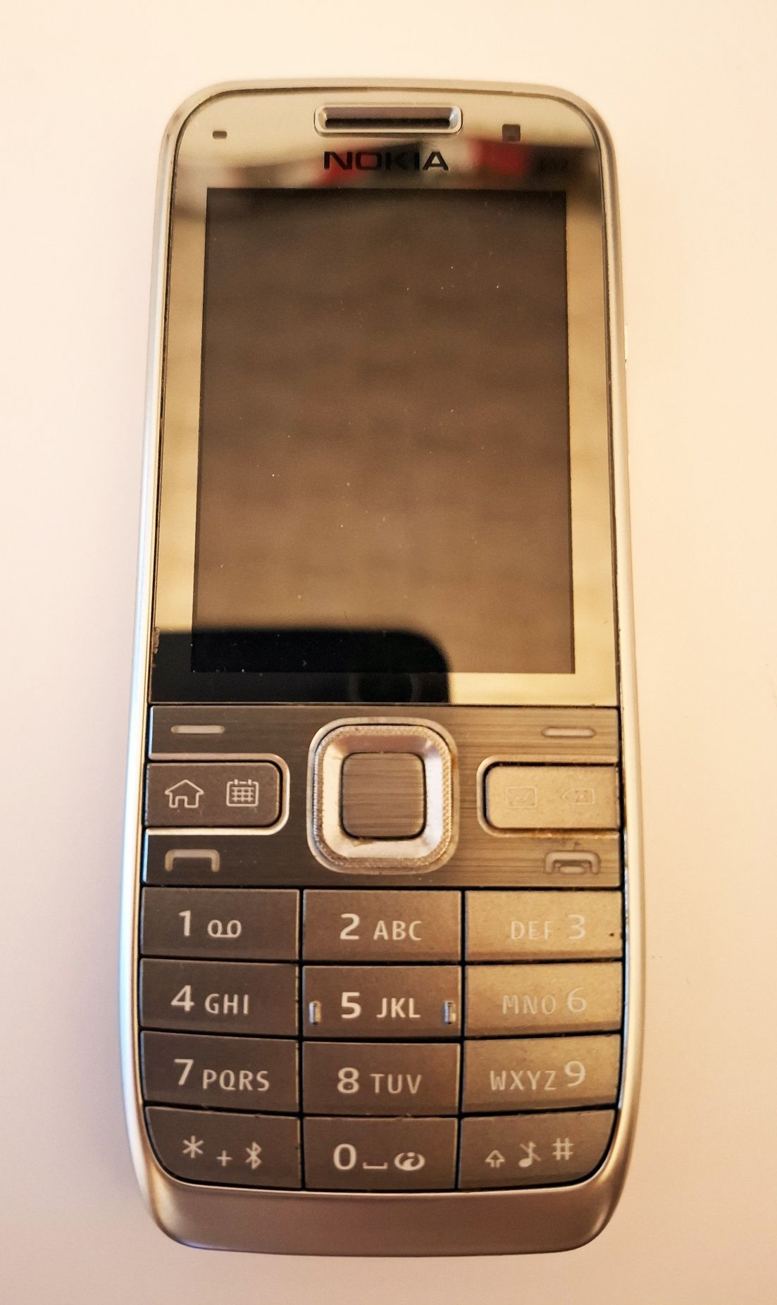 Nokia E52 stan idealny nowa bateria, komplet