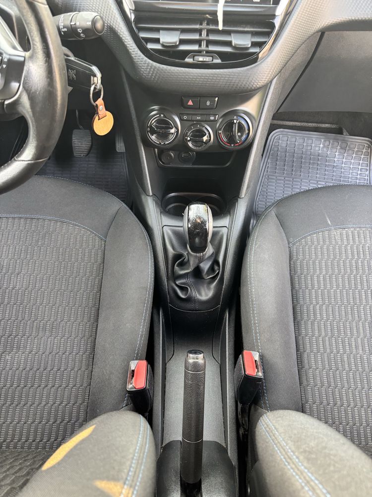 Peugeot 208 1.5 BlueHDi Signature