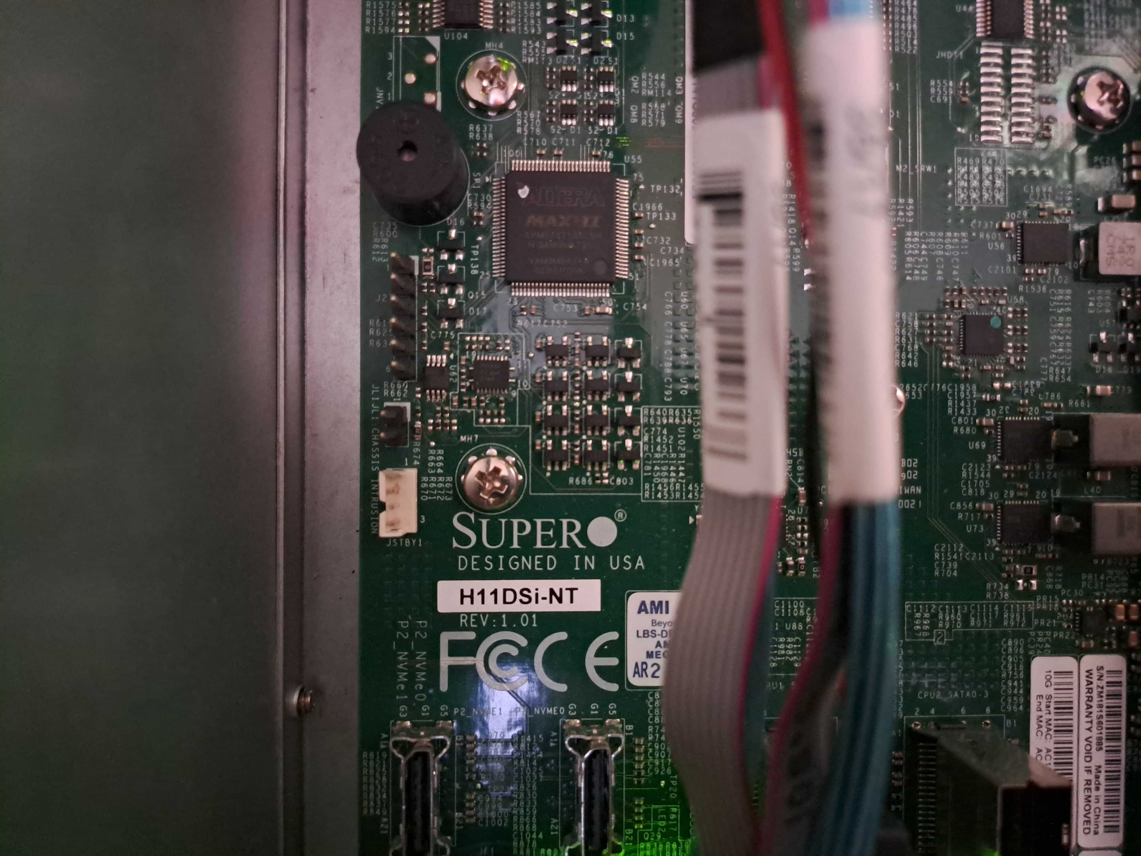 Serwer Supermicro H11DSi-NT 512GB RAM EPYC 7601 8xSAS/SATA SAS9341-8i