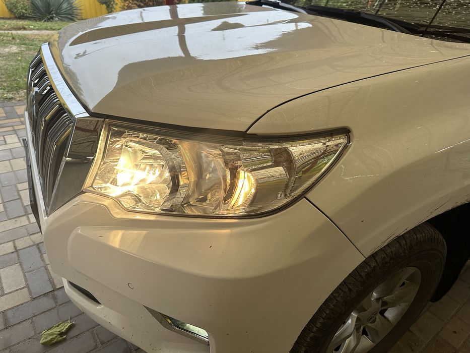 Продам Фари Тойота прадо 150