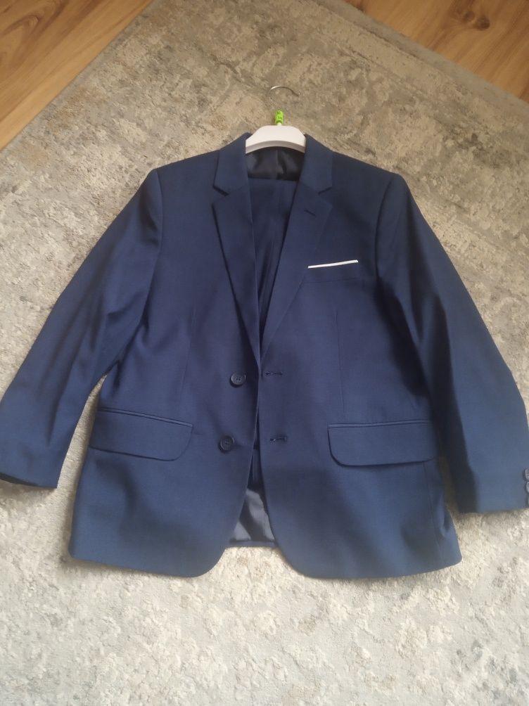 Garnitur komunijny 140 xl