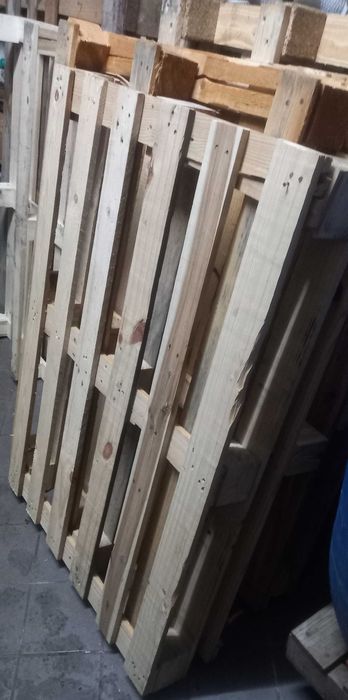 Paletes de madeira