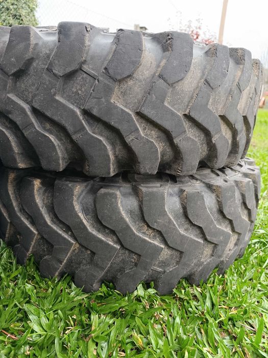 Pneus 235 85 R16C
