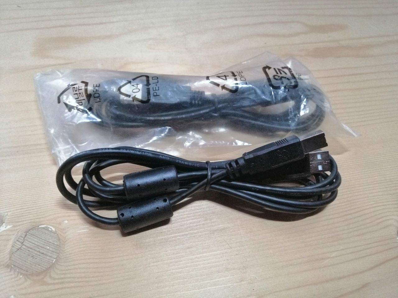 Кабель Revision USB 2.0 AM - BM 1.8 м з феритовими фільтрами