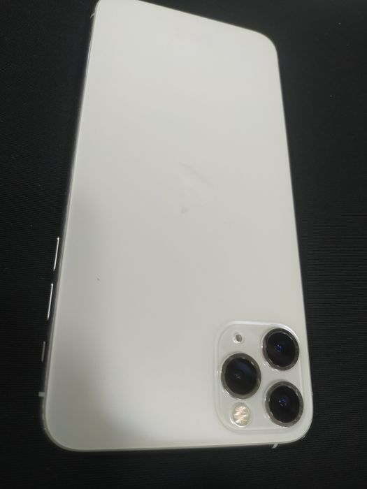 iPhone 11 Pro Max (64гб/87%)