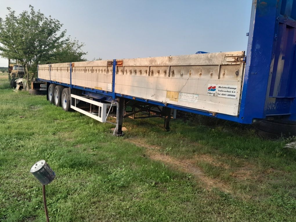 Напівпричіп Крона бортовий