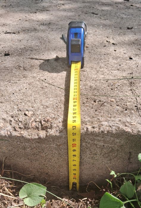 Залізобетонна плита: 4500х3000х120мм. В наявності 1 шт, самовивіз.