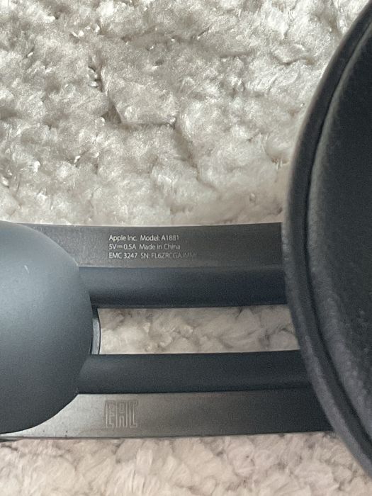 Beats Solo Pro BDB stan Apple Słuchawki oryginalne