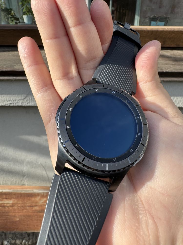 Смарт-годинник Samsung Gear S3 Frontier