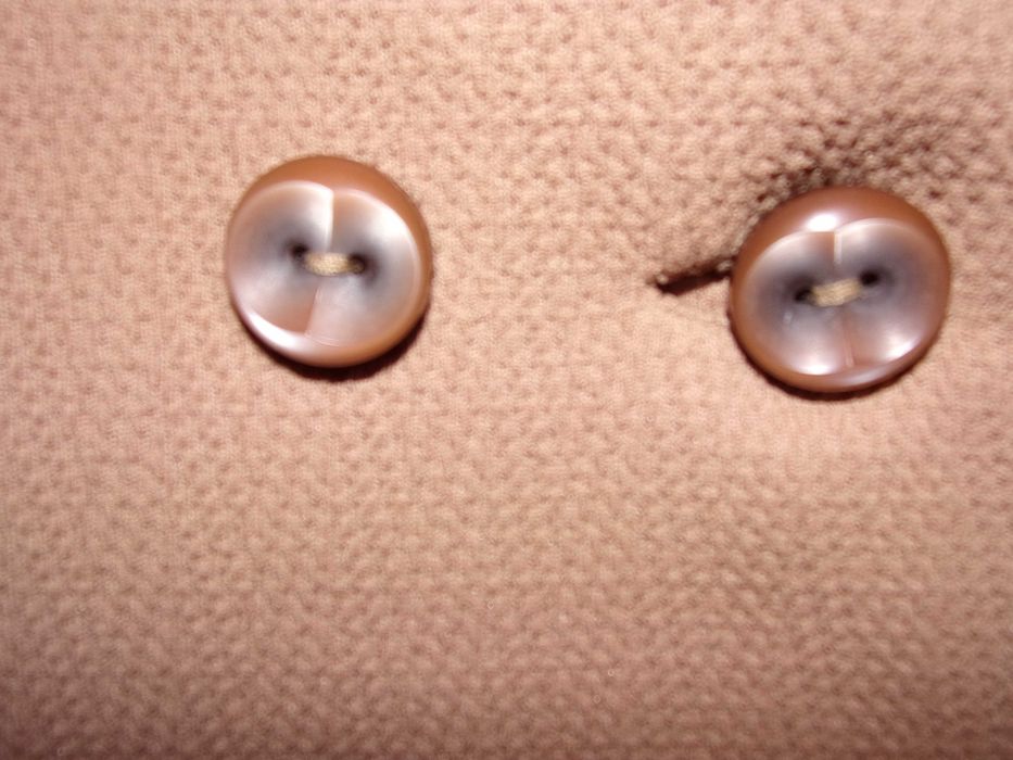 Sprzedam płaszczyk (wiosenny) koloru "kawa z mlekiem".