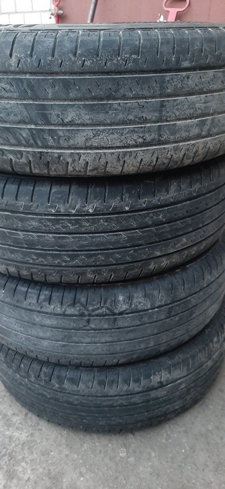 Продам летние шины bridgestone 225/60/R18