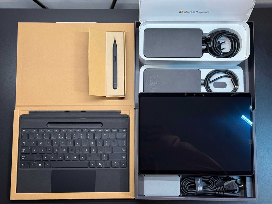 TOP Microsoft Surface Pro 11 Snapdragon X Elite Copilot+ pełny zestaw