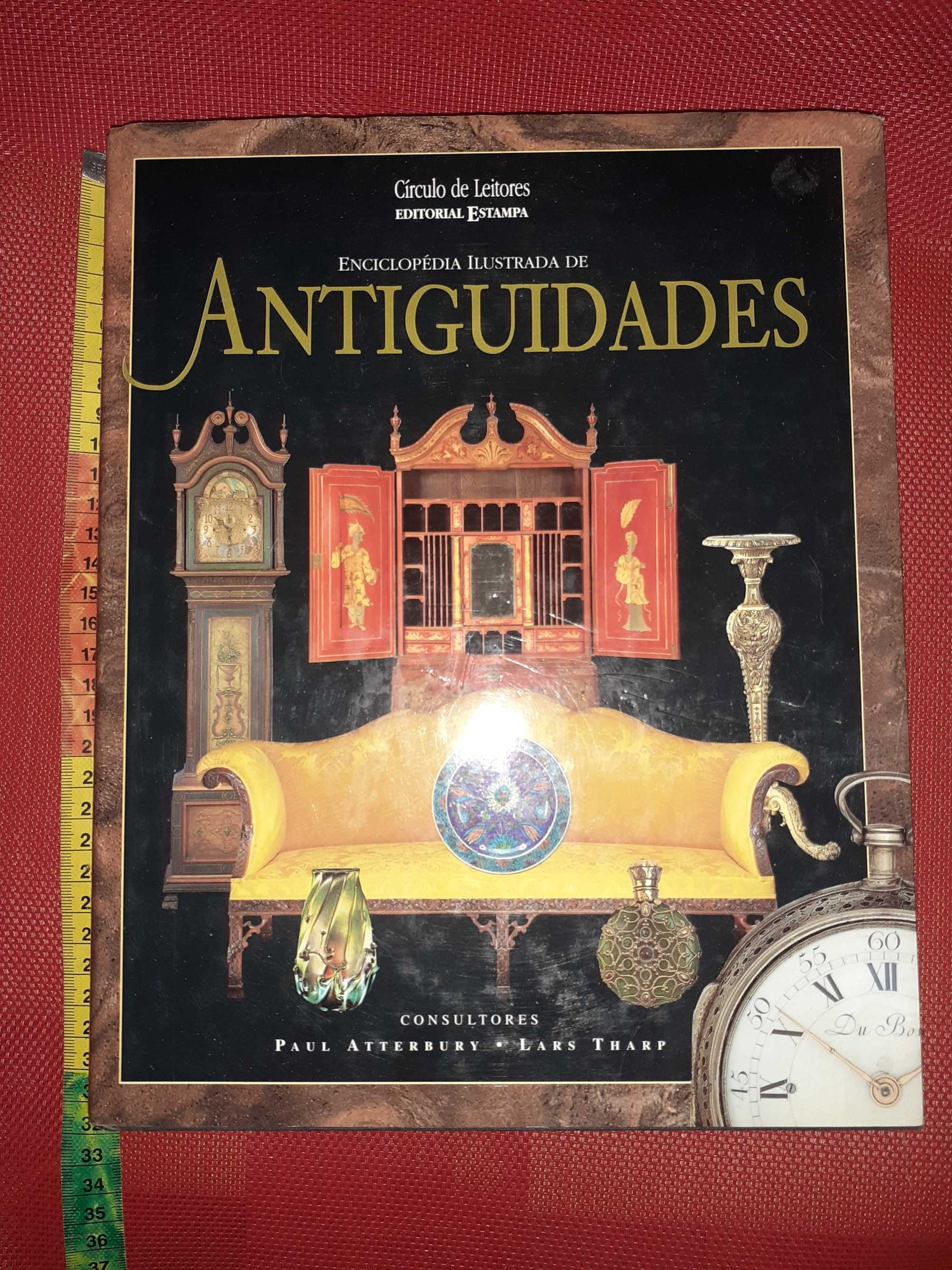 Livro " Antiguidades"