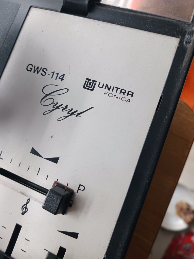 Gramofon UNITRA Cyryl GWS-114