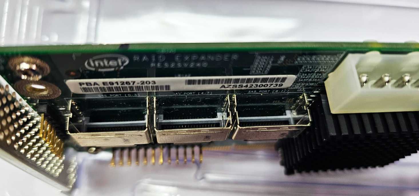 Intel® Raid sas Expander Card RES2SV240 - NOVO