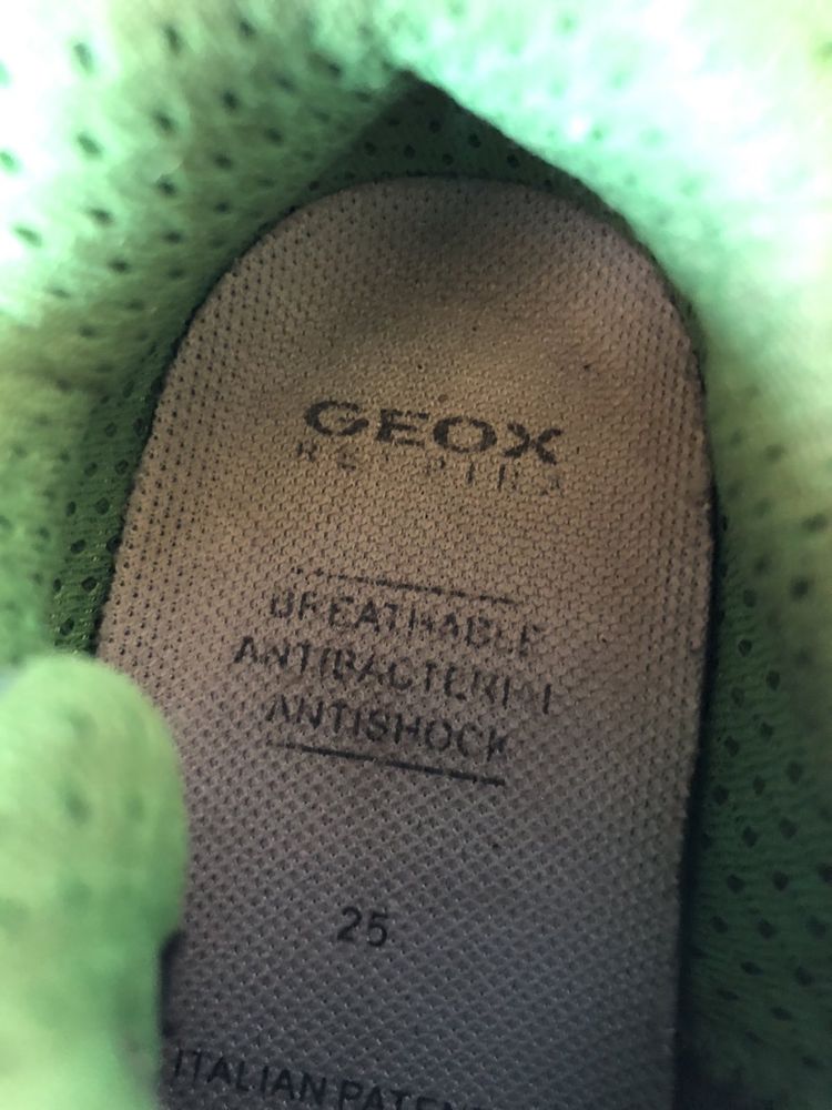 Кроссовки Geox 25 размер