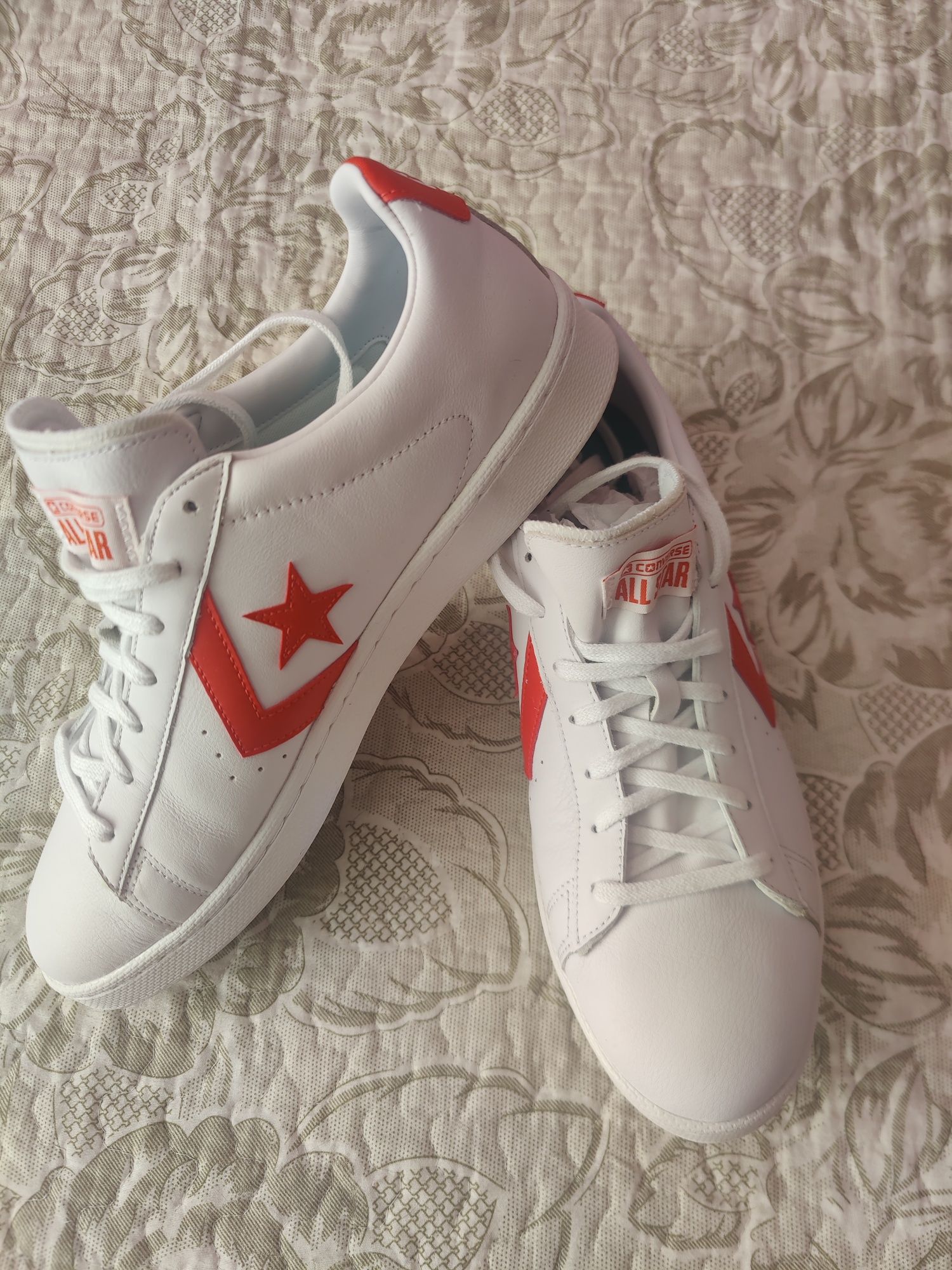 Converse кожаные кроссовки кеды оригинал покупались в Европе