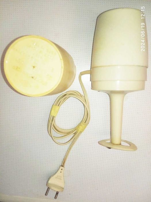 Блендер. Электромиксер "Элита " 90 вт  производство СССР . Миксер.