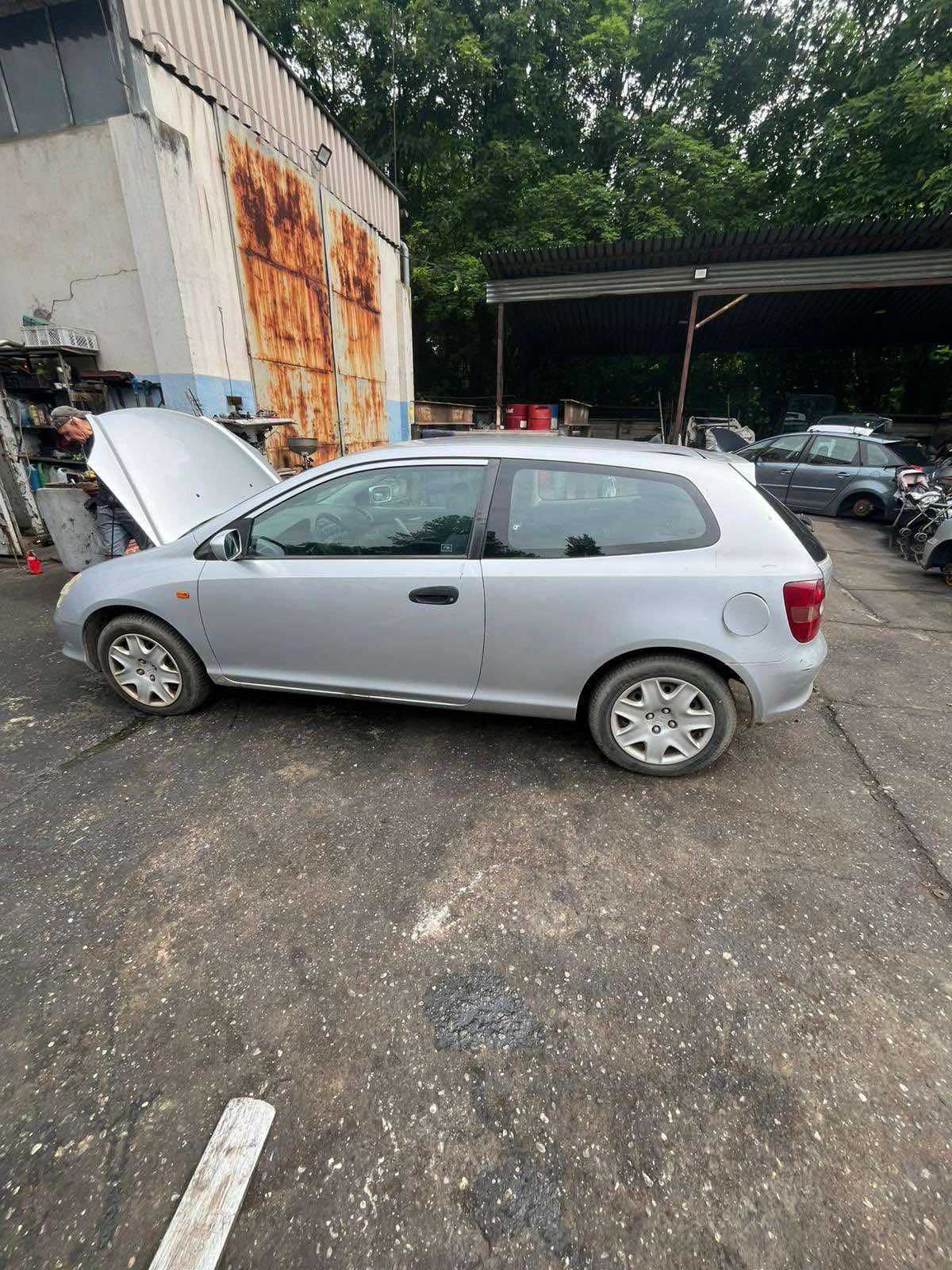 HONDA CICVIC na części 2001r. Adax Opolski Auto Złom Koźle