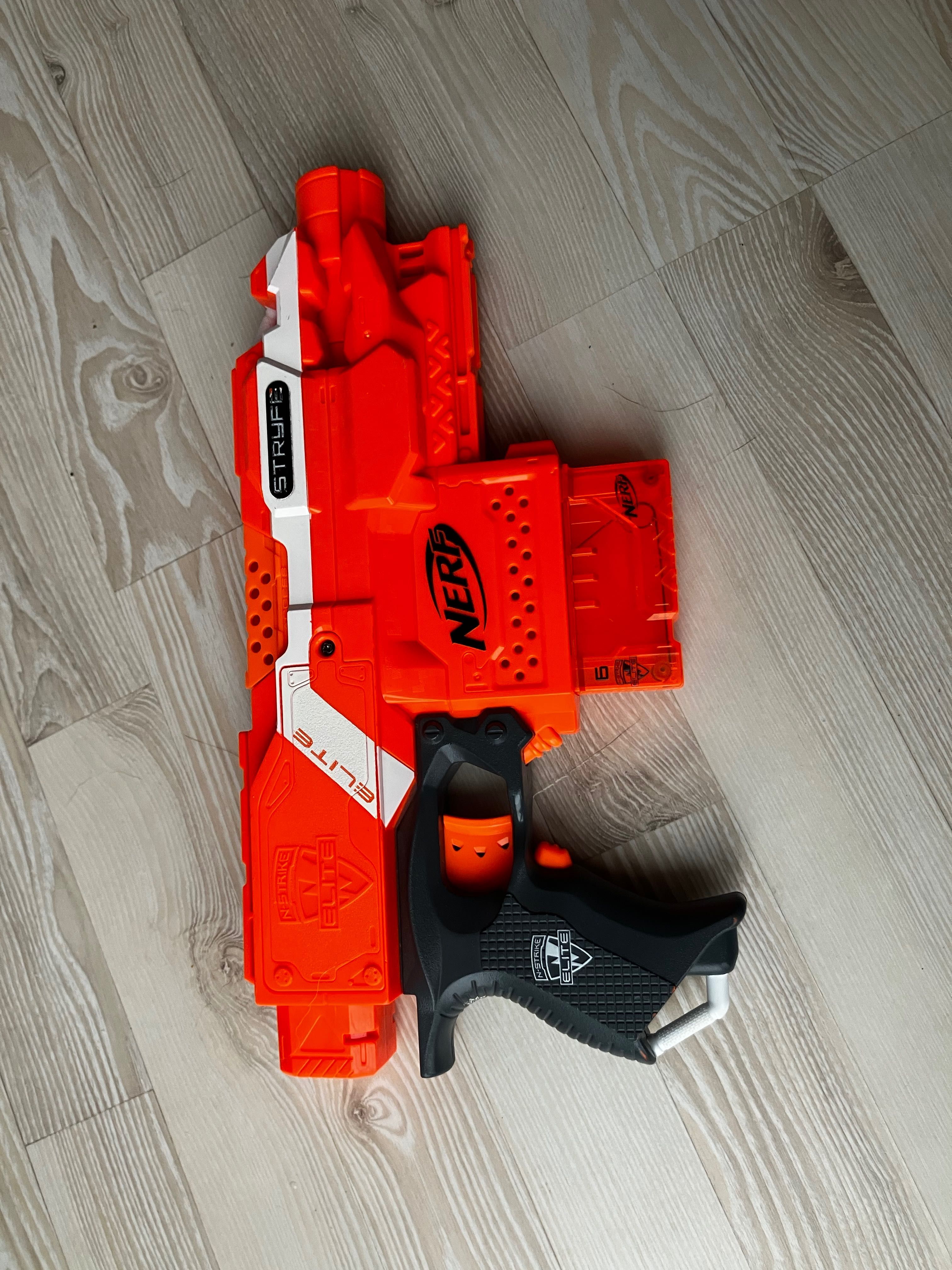 Nerf n-strike elite