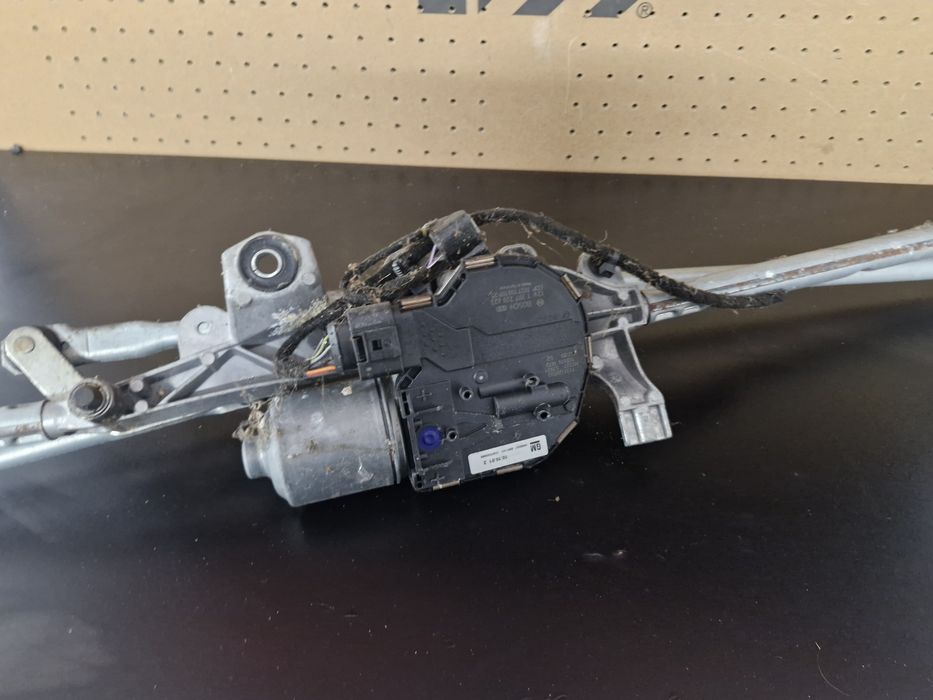 Mechanizm wycieraczek Astra J