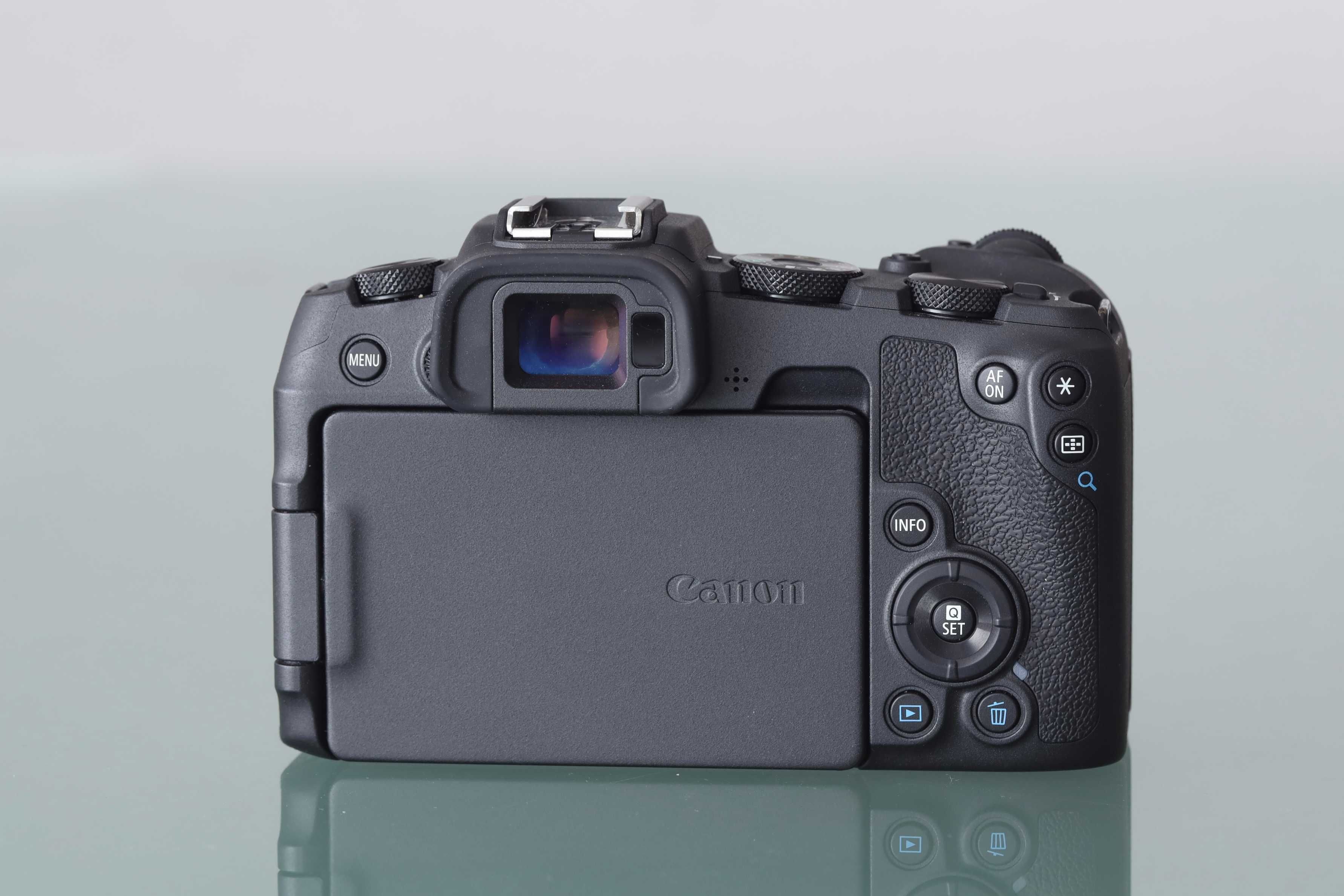 GWARANCJA - Canon EOS RP + RF 24-105mm f4-7.1 IS STM – jak nowy